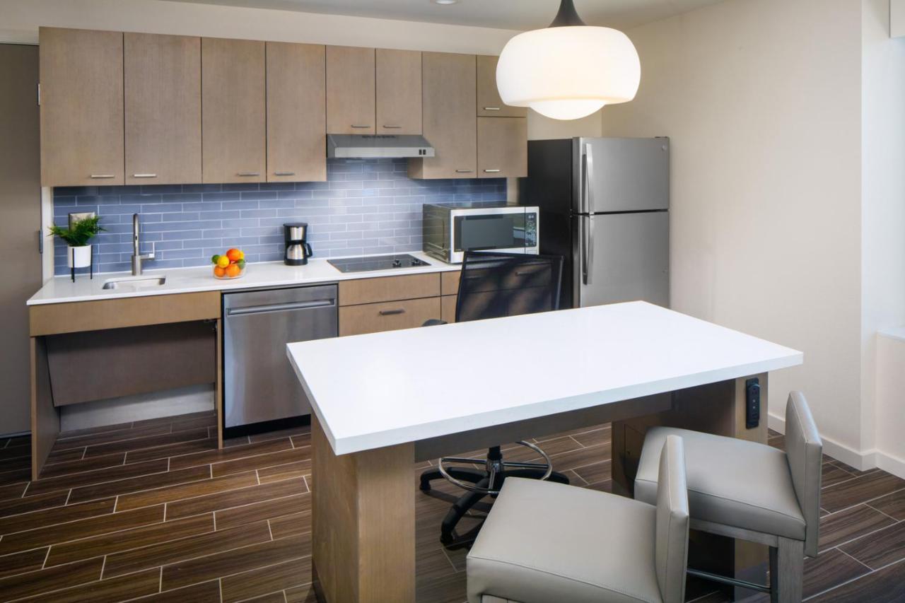 Hyatt House Tallahassee Capitol University Екстер'єр фото