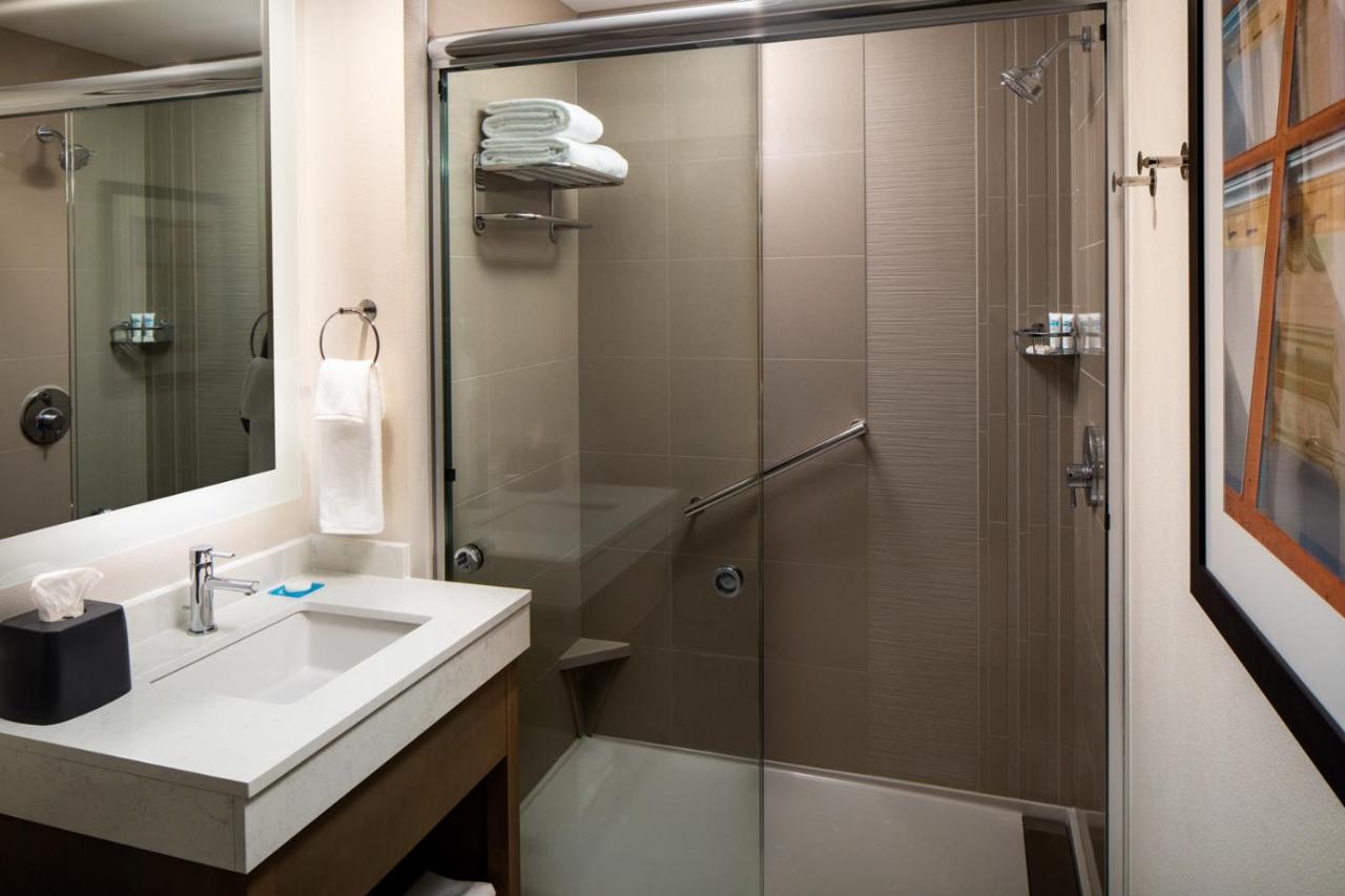 Hyatt House Tallahassee Capitol University Екстер'єр фото